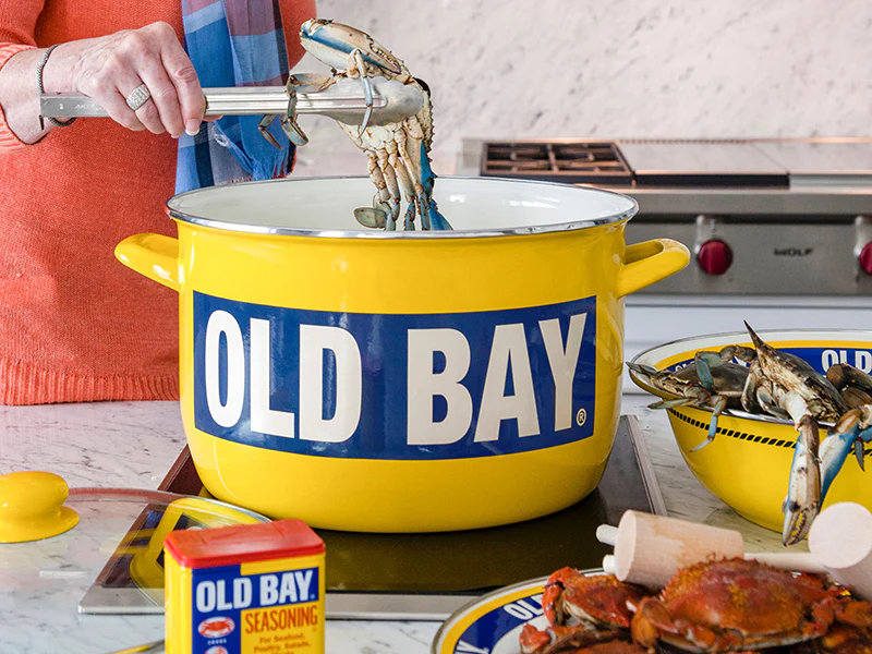Golden Rabbit Enamelware Old Bay Stock Pot, 18 Qt - Image 4